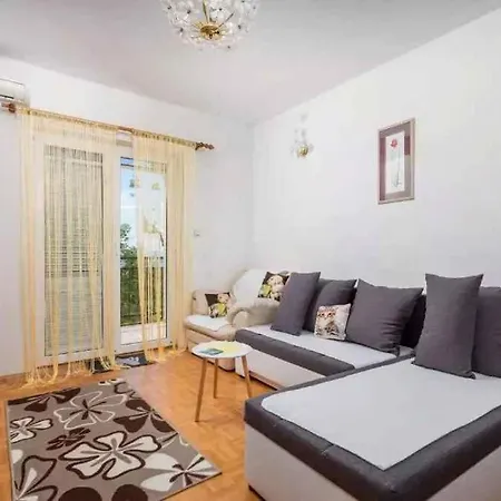 In 51205 Apartamento